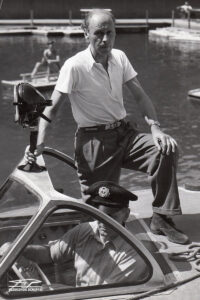 Hanns von Schertel on a Supramar test boat (PT 10) in Stansstad, 1952.