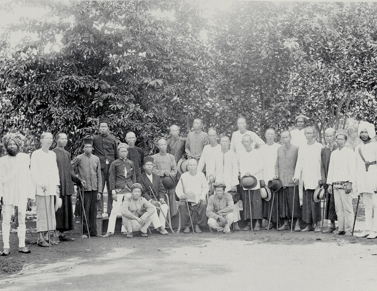 Gruppe chinesischer Aufseher (Tandils).