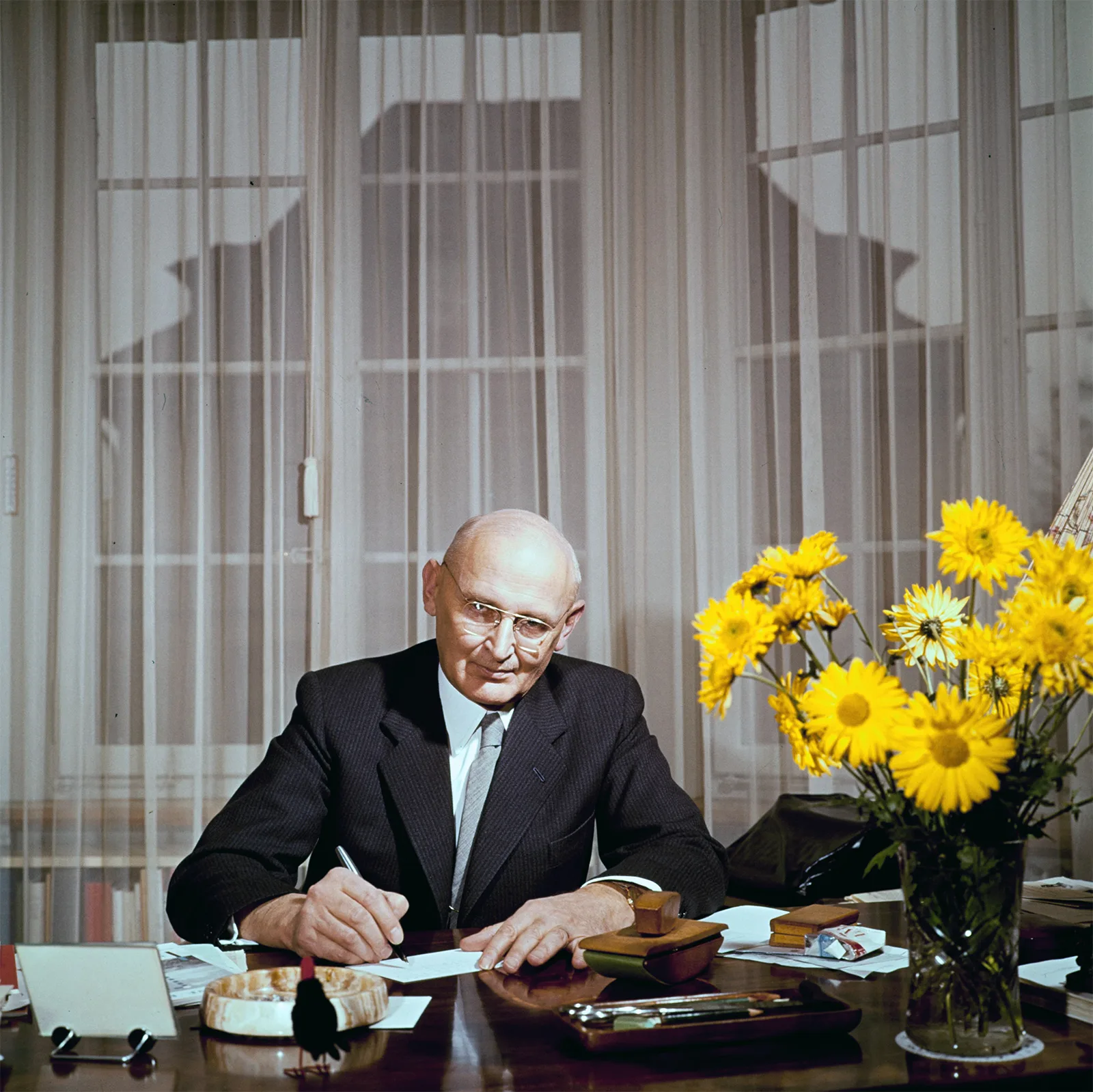 Bundesrat Friedrich Traugott Wahlen, um 1965.