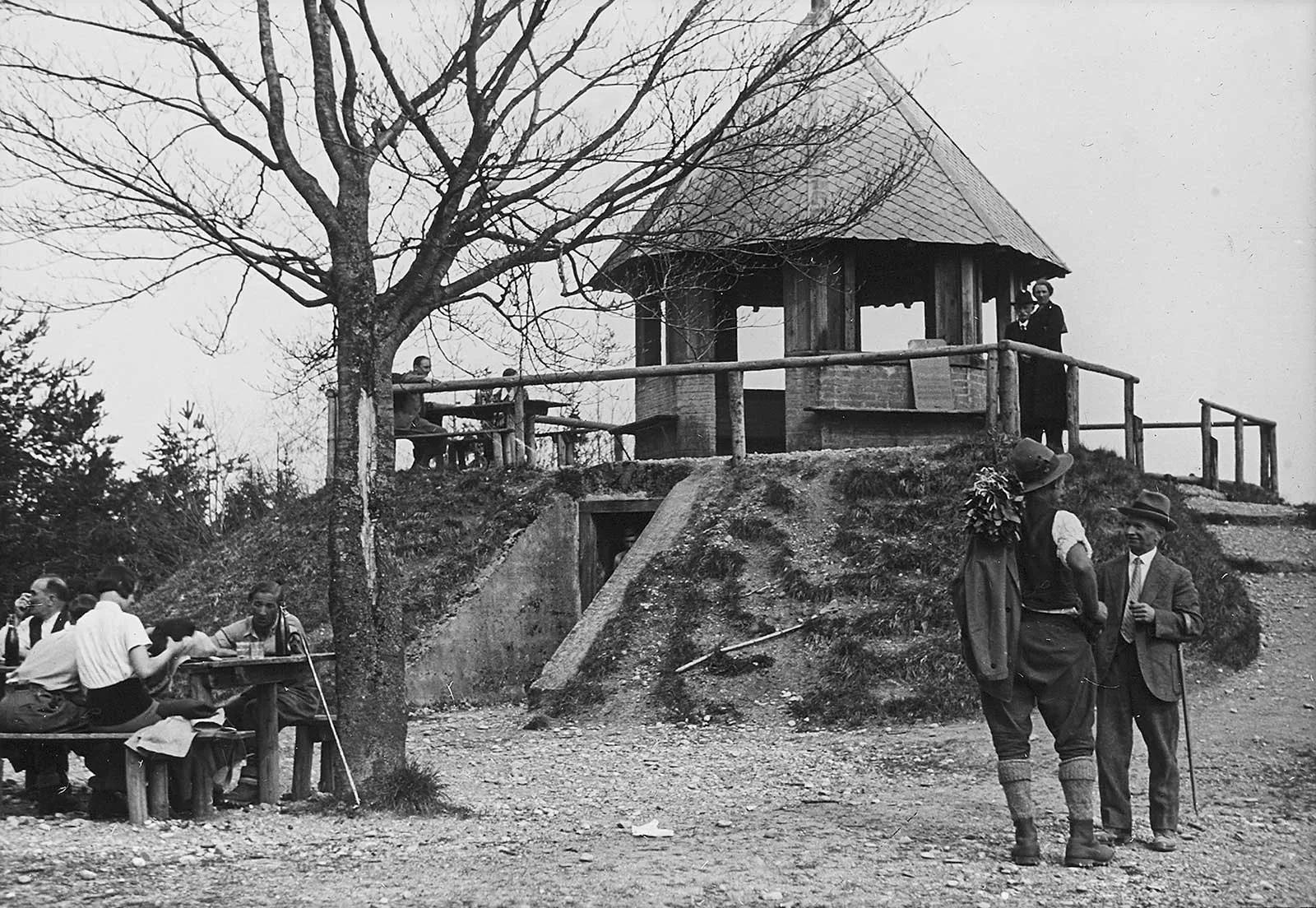 Die Albis-Hochwacht, 1935, fotografiert von Leo Wehrli.