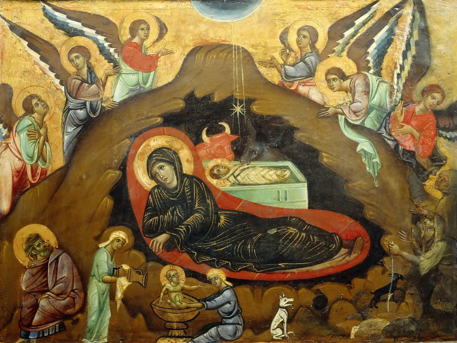 In dieser mittelalterlichen Darstellung aus Italien liegt die Heilige Familie in einer Höhle, umgeben von Engeln und Hirten. Teil des Altaraufsatz von Badia Ardenga, gemalt von Guido da Siena, um 1270.