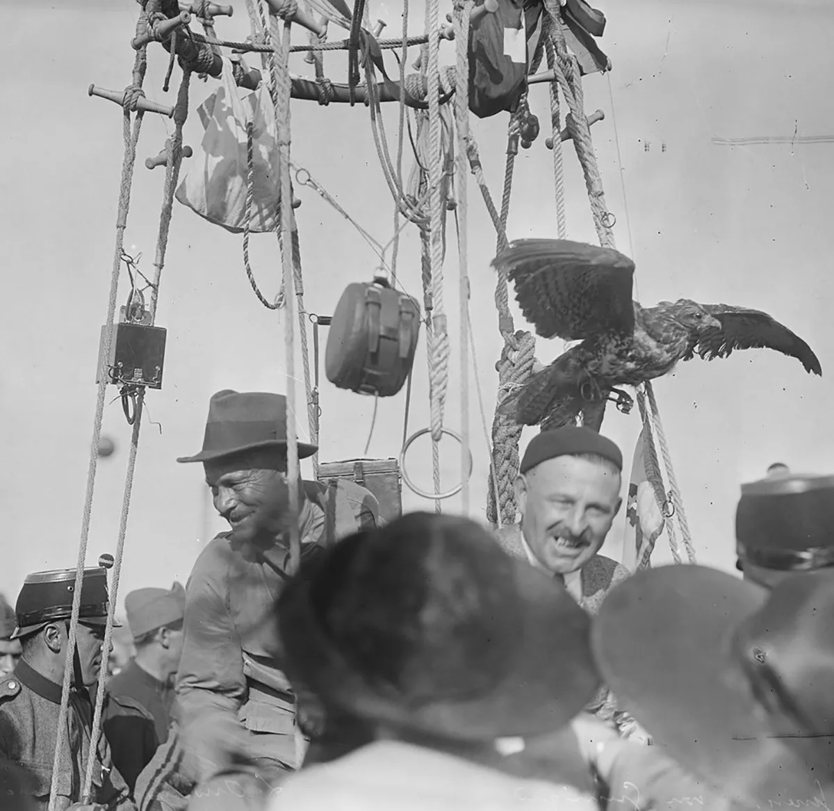 Louis Ansermier in einem Ballon.