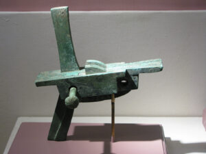 Armbrustschloss aus der chinesisch-vietnamesischen Dong-Son-Kultur aus der Zeit um 500 v. Chr.