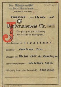 Documents d’identité d’Anneliese Laupheimer, marqués de la lettre «J».