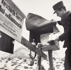 Foot-and-mouth disease continued intermittently to cause restrictions in postal services. The photo shows a postman making deliveries in Root (Canton of Lucerne) in 1966.