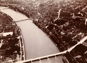 Basel und der Rhein. Luftaufnahme von Eduard Spelterini, um 1900.