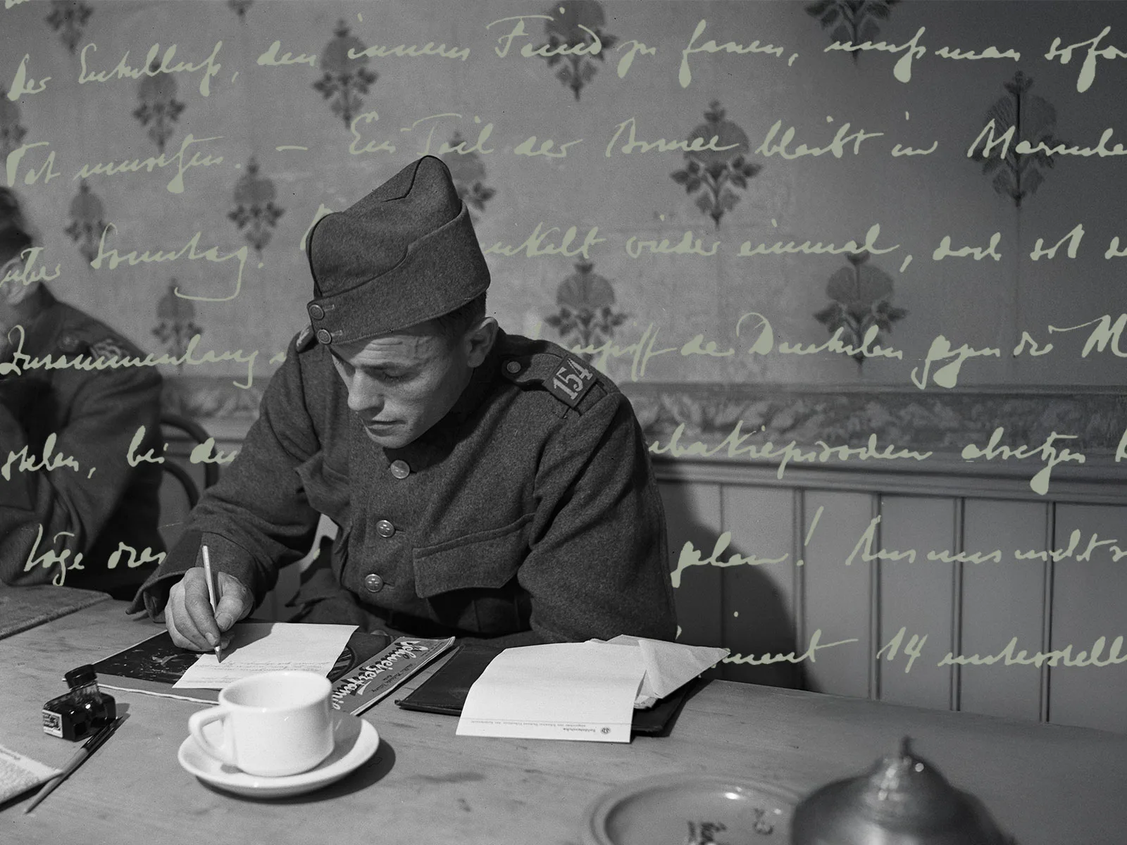 Während des Zweiten Weltkriegs gehörte das Schreiben von Briefen zum Alltag, wie dieses Bild von 1942 zeigt. Einige wie Marcel Beck schrieben auch Tagebücher.