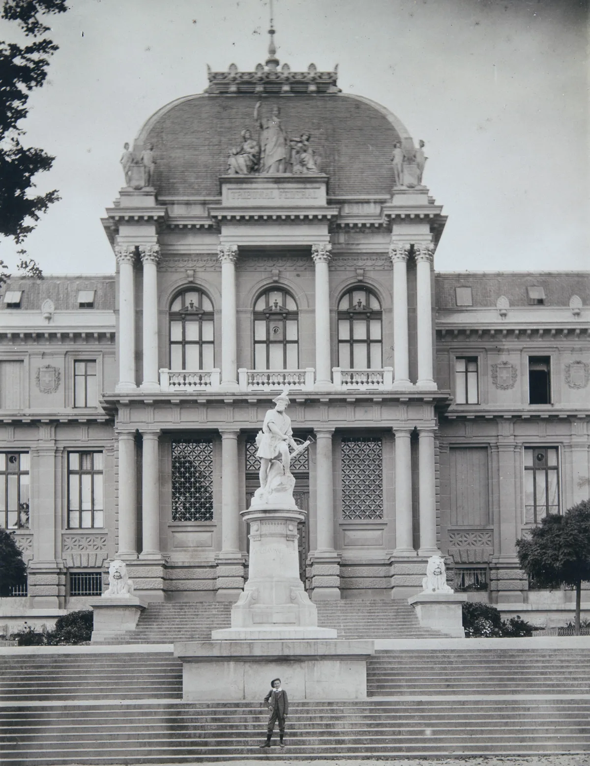 Das «alte» Bundesgerichtshaus in Lausanne, August 1912.