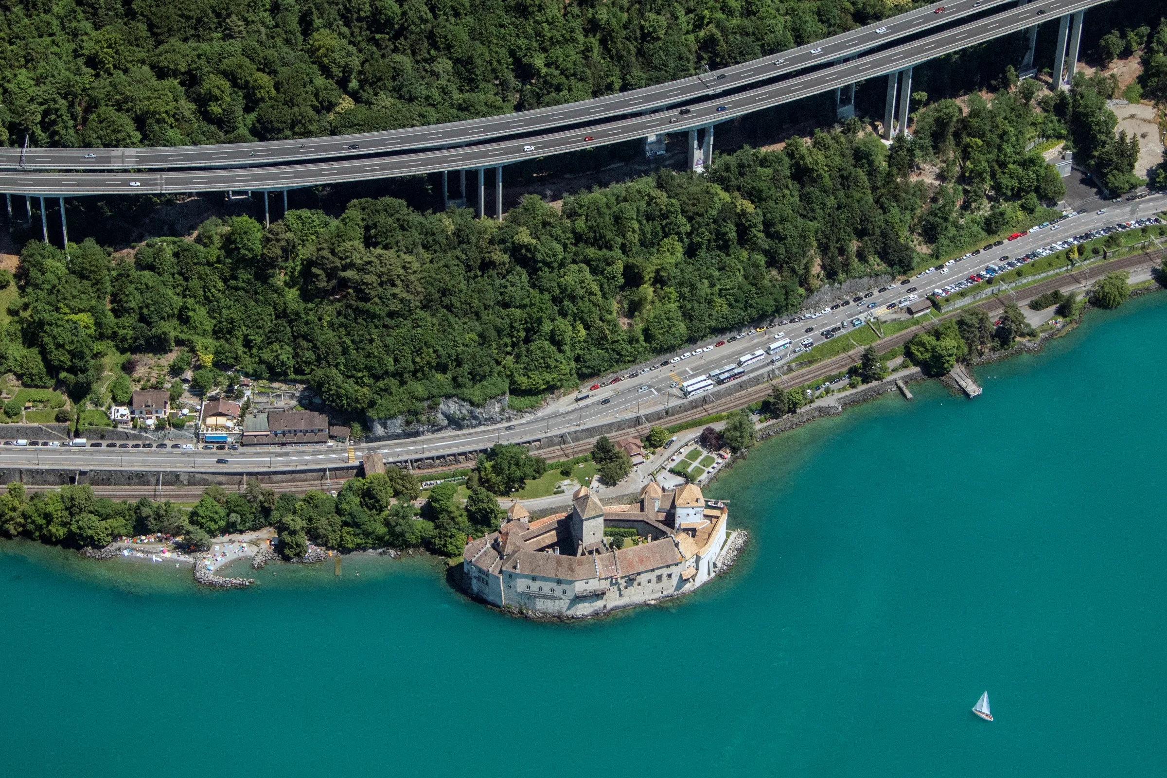 Luftaufnahme von Schloss Chillon, 2017.