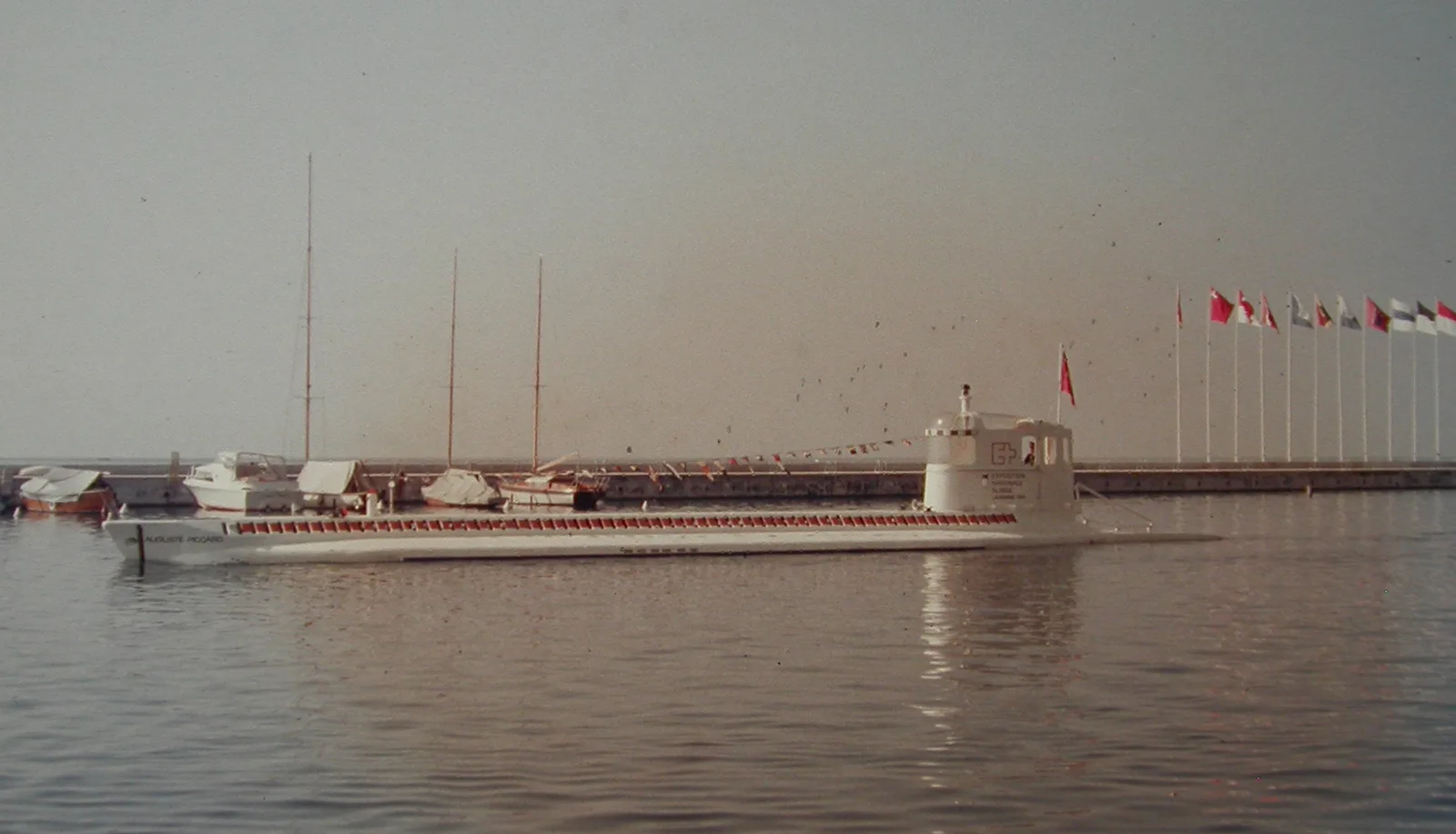 Das «Mésoscaphe» im Hafen an der Expo 64 in Lausanne.