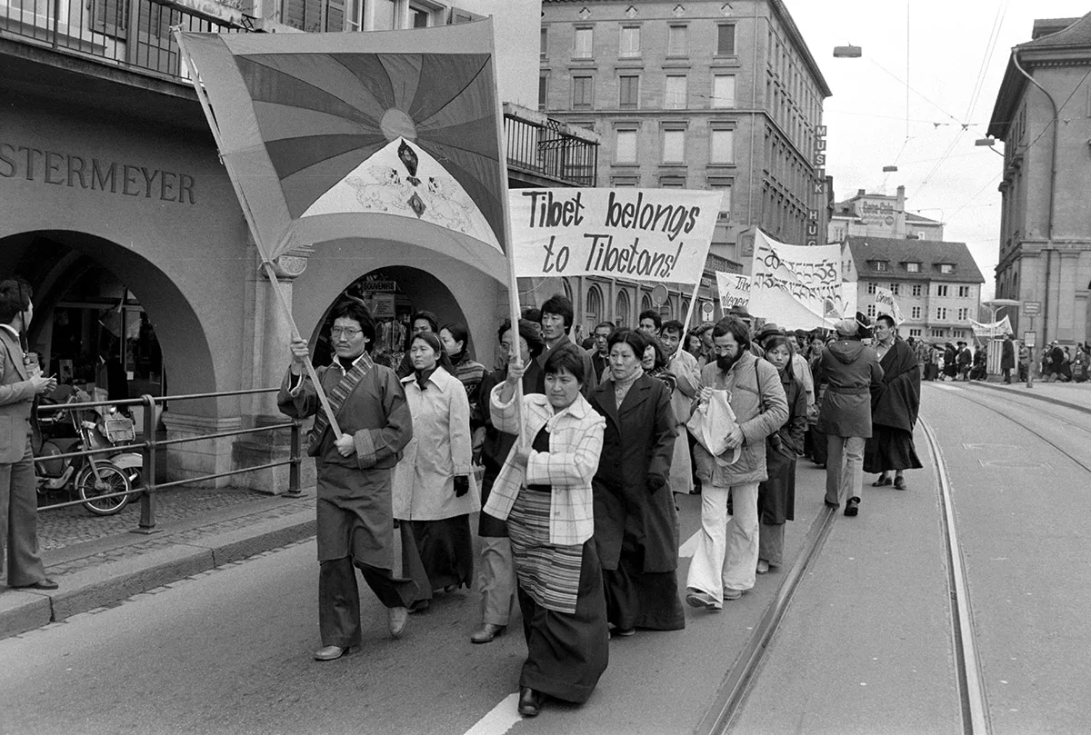 Demonstration am Zürcher Limmatquai für ein freies Tibet, März 1979.