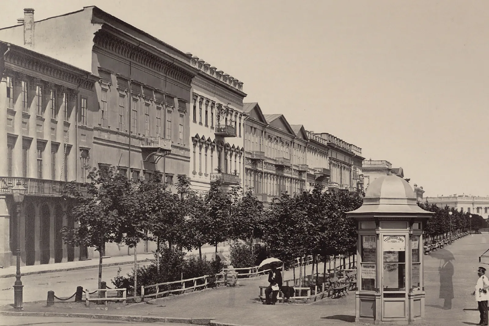 Der Primorskyi Boulevard in Odesa, am Anfang des 20. Jahrhunderts.