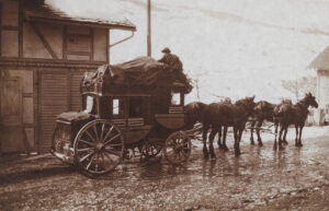 Julierpost stagecoach in Savognin, circa 1903