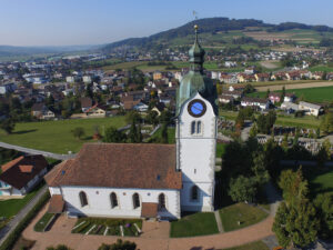 Die reformierte Kirche von Reinach AG
