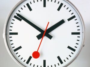L’horloge CFF signée Hans Hilfiker, après 1955.