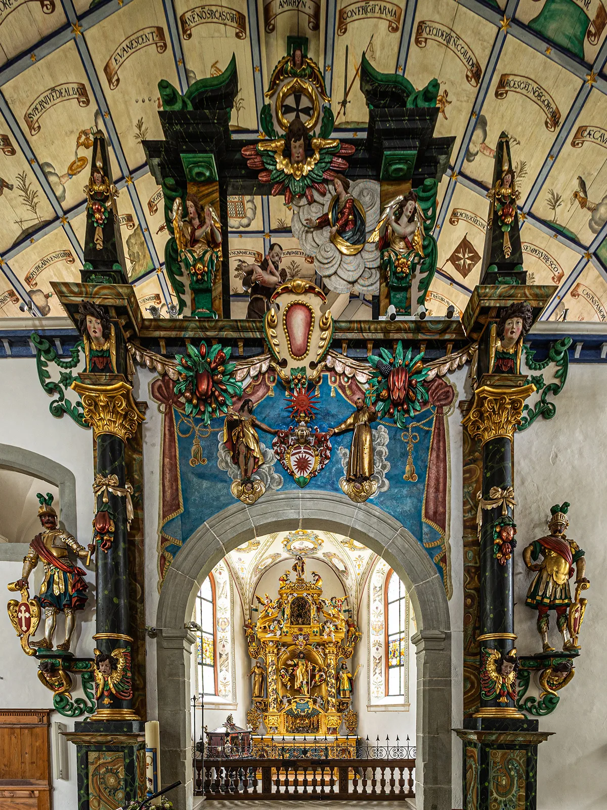 Ehren- oder Triumph-Portal zur Felix-Kapelle in Hergiswald