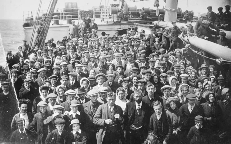 Passagiere an Deck der Empress of Ireland. Datum unbekannt.