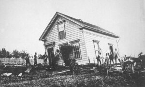 Photographie après le séisme de 1868.