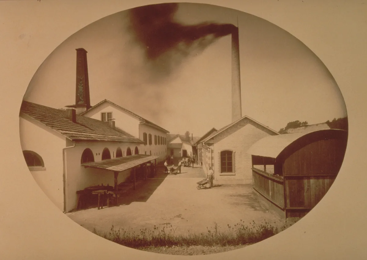 Tuchfabrik in Neu-Pfungen, 1885.