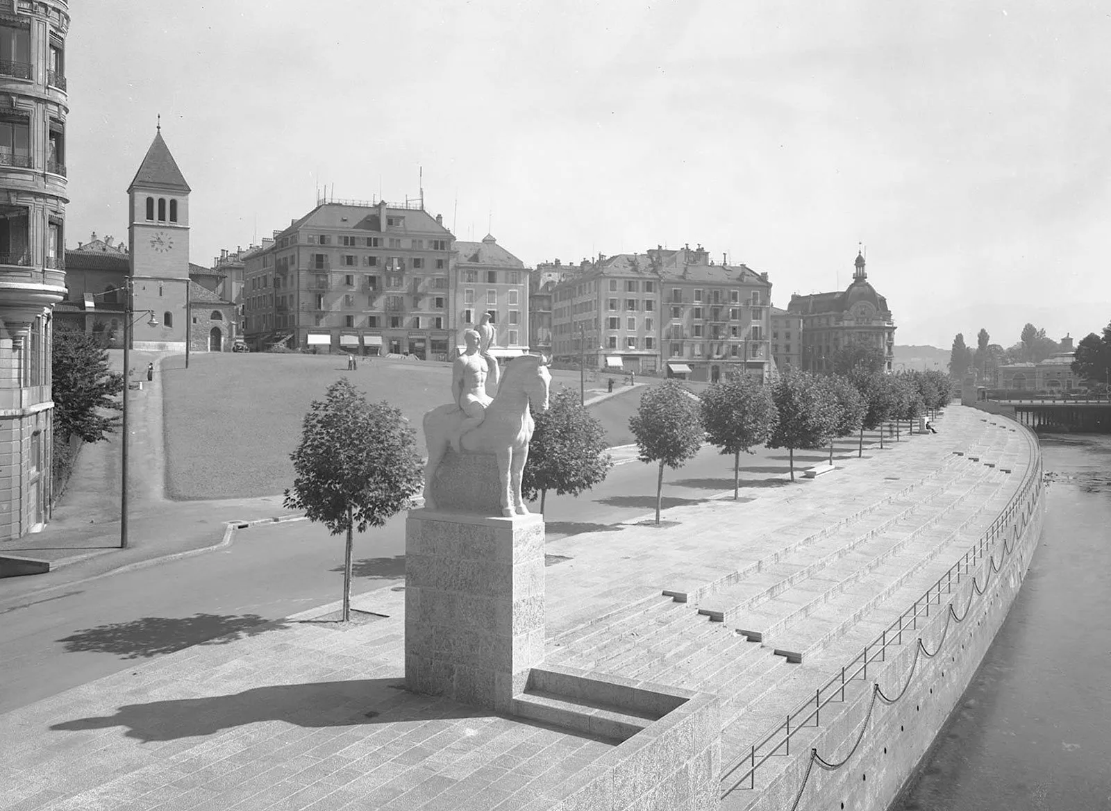 In Genf ist der Einfluss der Familie Turrettini allgegenwärtig. Blick über das Quai Turrettini, um 1940.