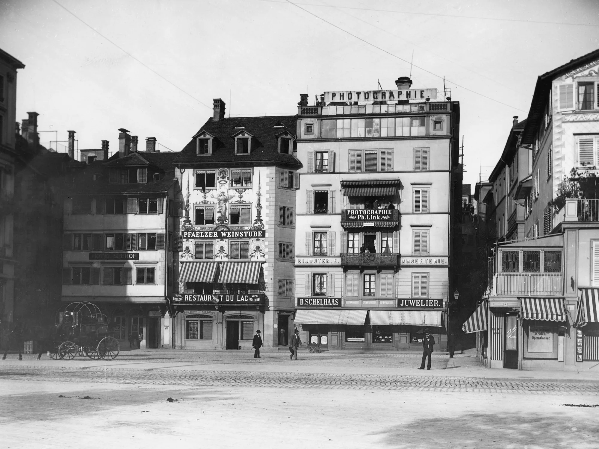 Fotoatelier an der Schifflände, 1895.