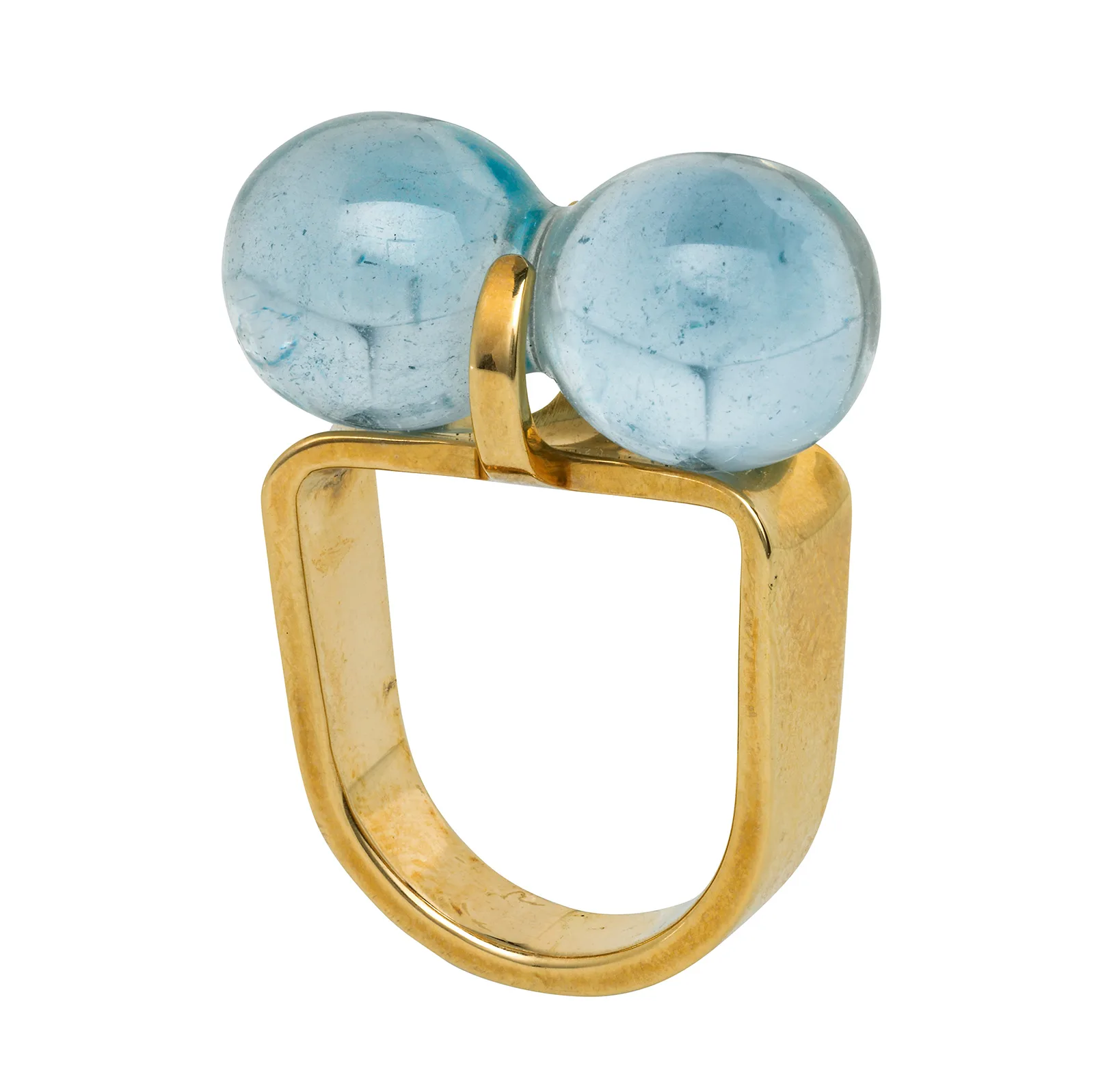 Fingerring aus Gold mit einem Aquamarin als Ringkopf, 1966.