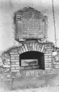 La nouvelle niche mortuaire d’Alberik Zwyssig dans l’église paroissiale de Bauen.