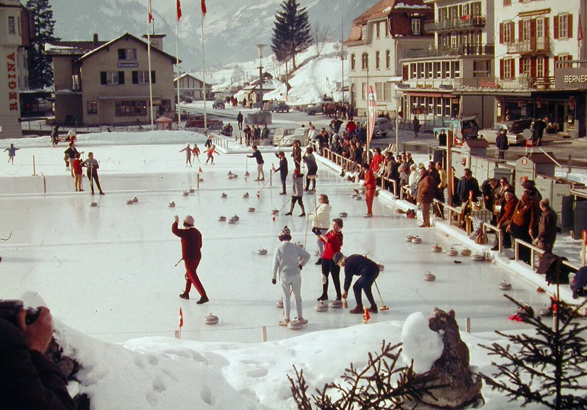 Curling für alle, 1965 in Grindelwald.