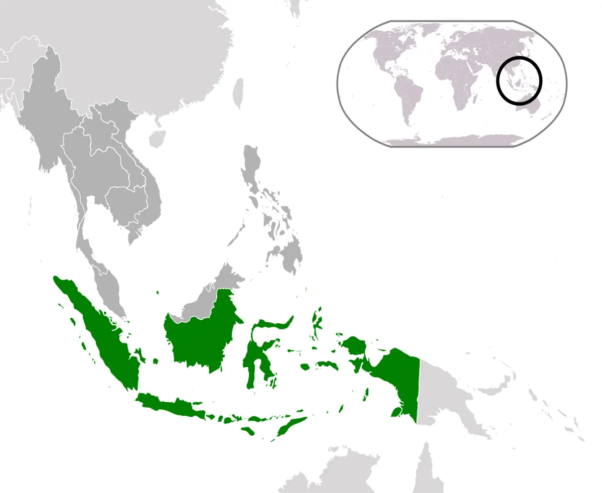 Karte des heutigen Indonesiens. Aceh liegt am westlichen Ende des Malaiischen Archipels an der nordwestlichen Spitze Sumatras.