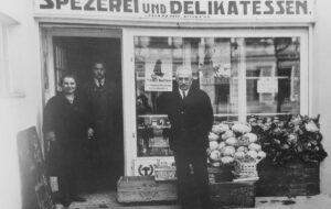 Zeitweilig betreibt Leopold einen Lebensmittelladen in Wien: der Ex-Erzherzog als «Greisler».
