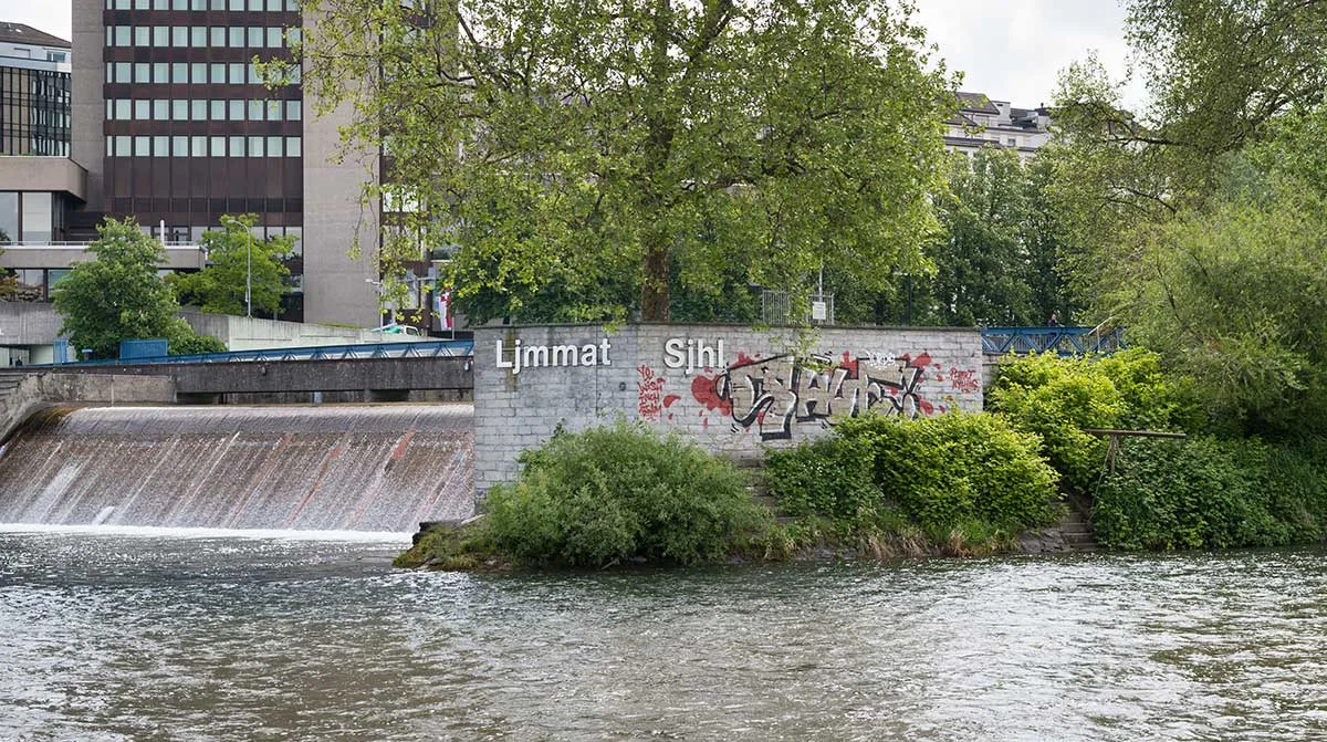 Kunstwerk von Hannes + Petruschka Vogel, Ljmmat Sjhl: Hommage à James Joyce, 2004, Zürich. Foto: Pietro Mattioli.