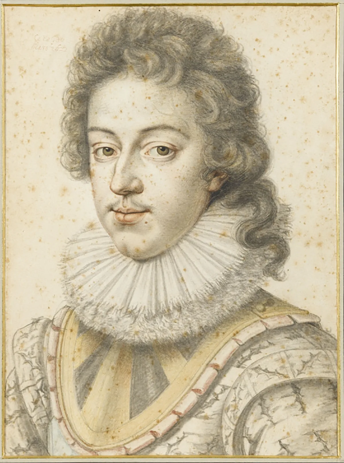 Der französische König Ludwig XIII. 1622 mit einer «Coiffure à la Comète», bei der das längliche Haar am Hinterkopf in einen seitlichen Haarschweif mündete. Zeichnung von Daniel Dumonstier.