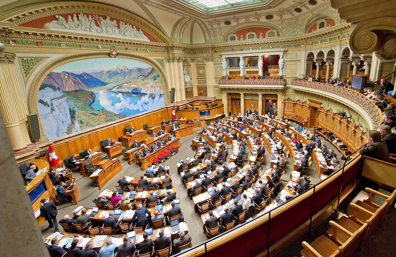 Национальный совет палата. Двухпалатный парламент Швейцарии. Совет кантонов Швейцарии. Законодательная власть Швейцарии. Федеральный дворец Берн.