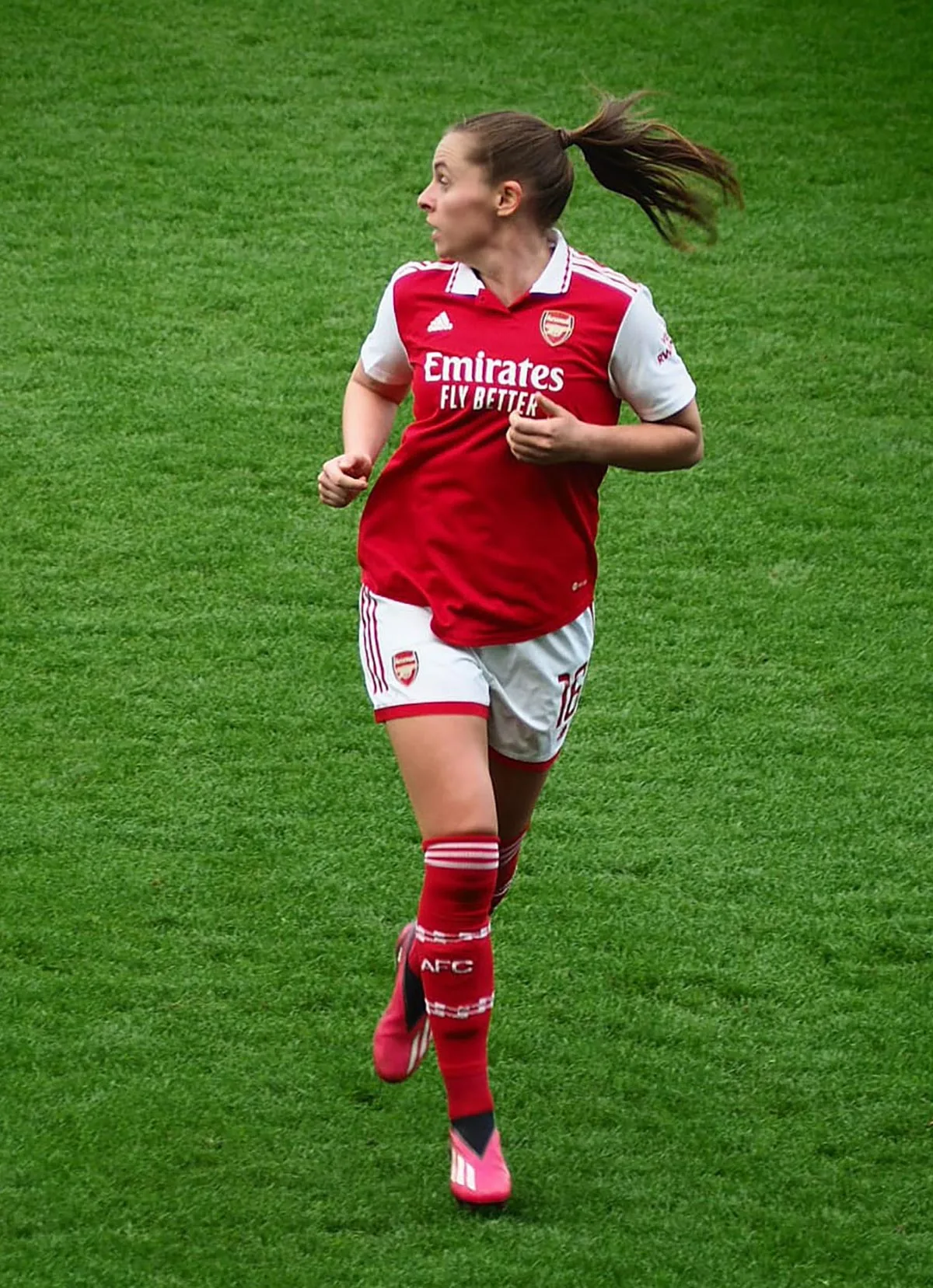 Die Schweizer Nationalspielerin Noelle Maritz im Dress von Arsenal. Mittlerweile spielt sie für Aston Villa.