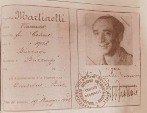 Partisanenausweis von Vincenzo Martinetti, der seine Zugehörigkeit zur Divisione Piave bestätigt.