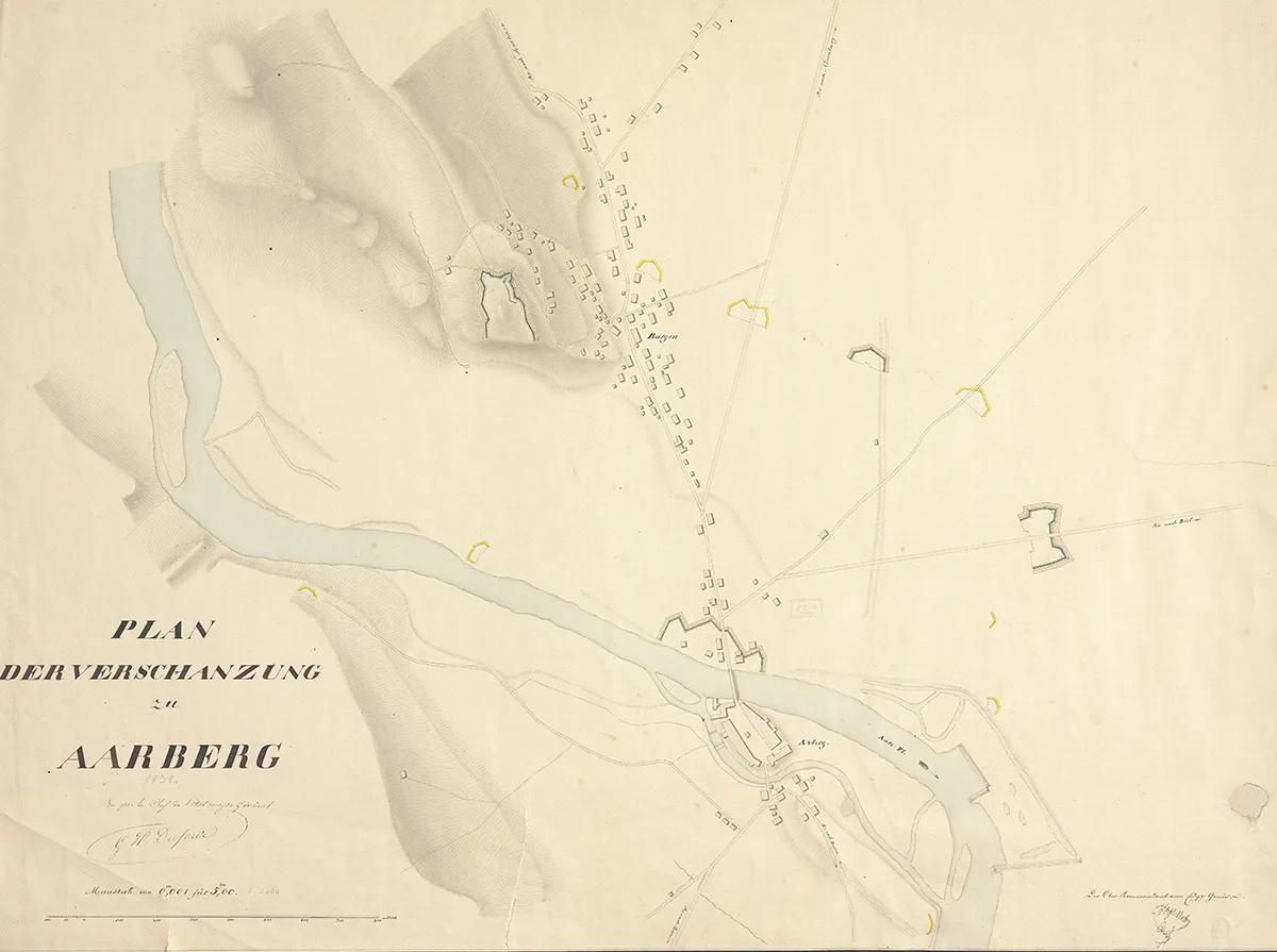 Der Plan der «Verschanzungen zu Aarberg» von 1831 trägt die Unterschrift Dufours. Die mit gelber Farbe eingezeichneten Schanzen wurden nicht realisiert.