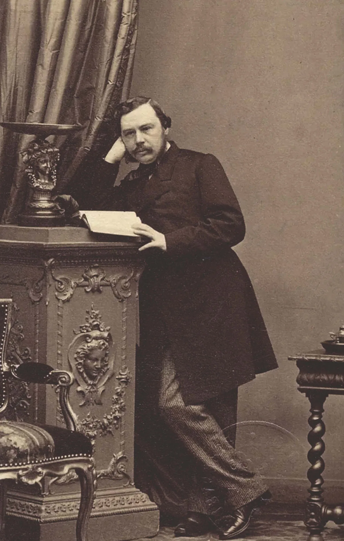 Arthur Chenevière schnappte sich im Sommer 1864 mit knappem Vorsprung den Sitz von Fazy im Genfer Staatsrat. Das Bild von Chenevière entstand um 1870.