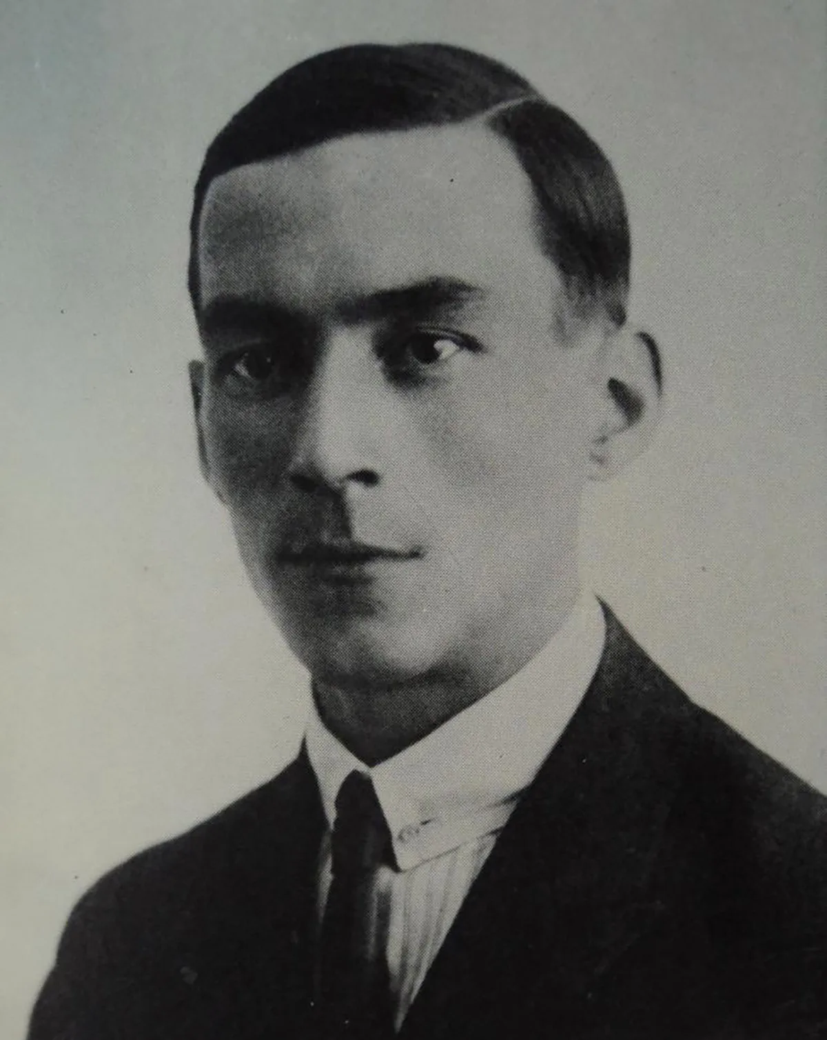 Porträt von Maurice Conradi, vor 1923.