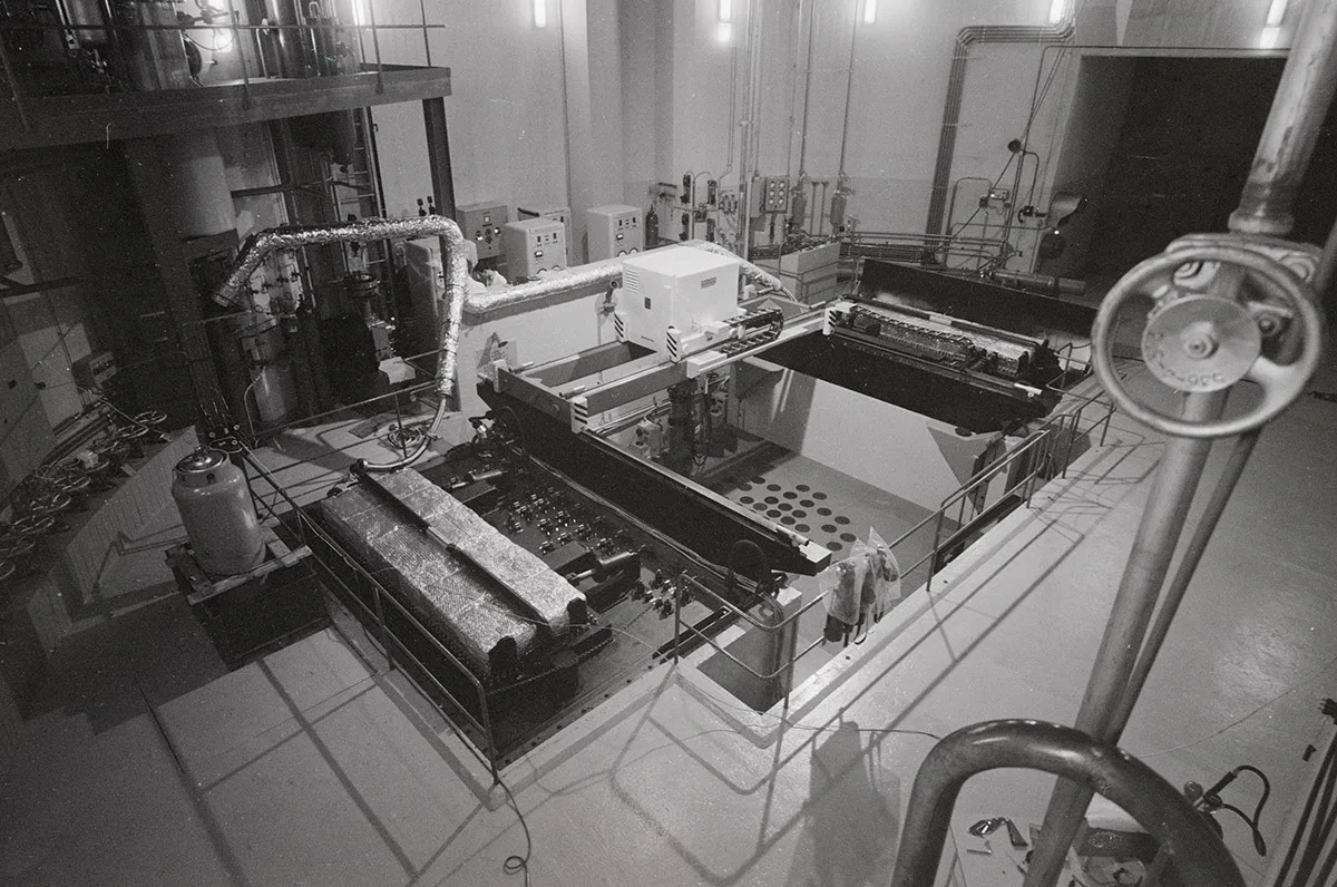 Blick in den Reaktor des Kernkraftwerks Lucens, 1968.