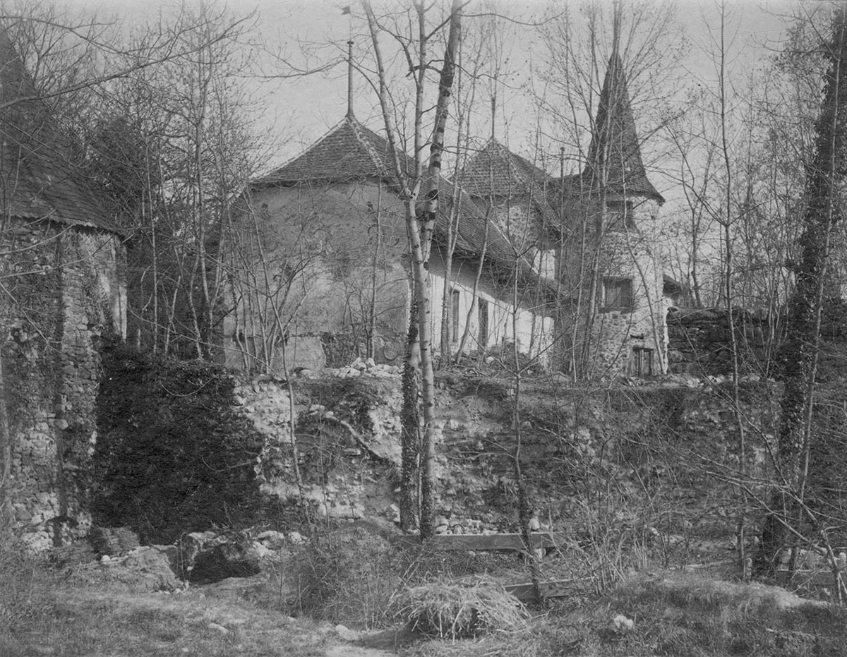 Es gab viel zu tun: Fotografie des Schlosses Hallwyl, um 1900.