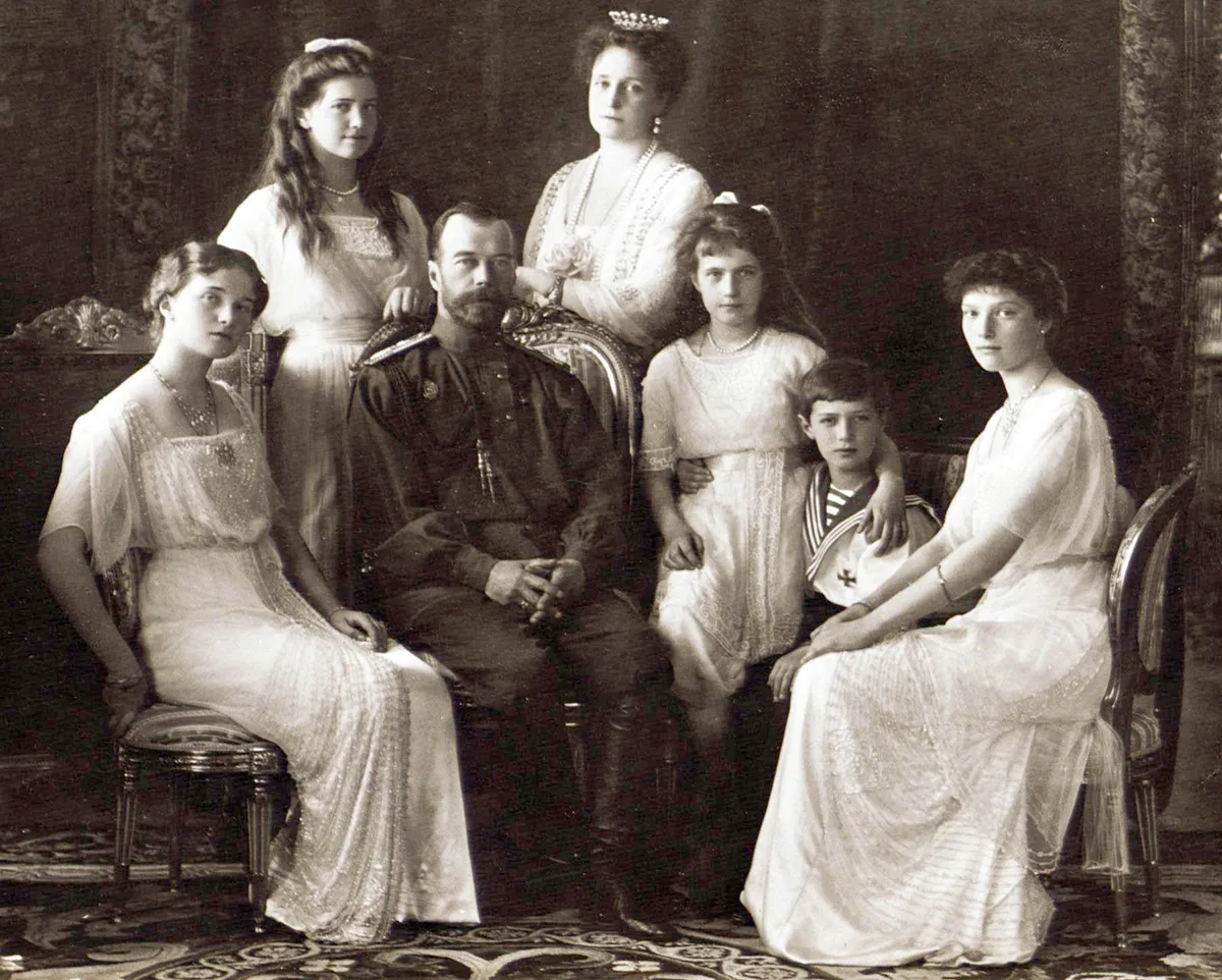 Die Russische Zarenfamilie, um 1913.