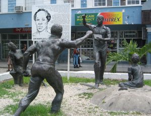 Statue du héros national Samuel Sharpe à Montego Bay, Jamaïque.