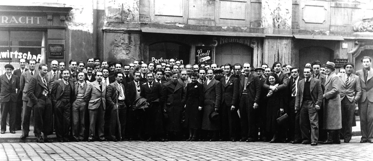 Schweizerinnen und Schweizer, die in Spanien gekämpft hatten, trafen sich 1939 in Zürich.