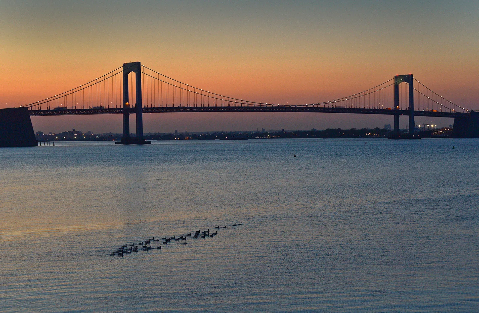 Die Throgs Neck Bridge in New York, fertiggestellt 1961.