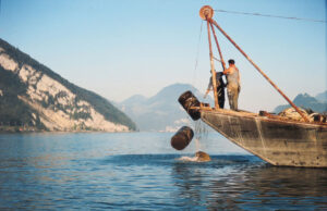Retrieving barrels of foodstuffs from Lake Alpnach in the 1960s.